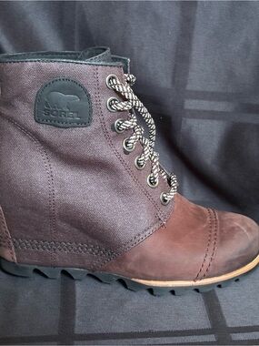 Sorel Women's Leather Wedge Boot Size 7.5 Lexie Wedge Brown